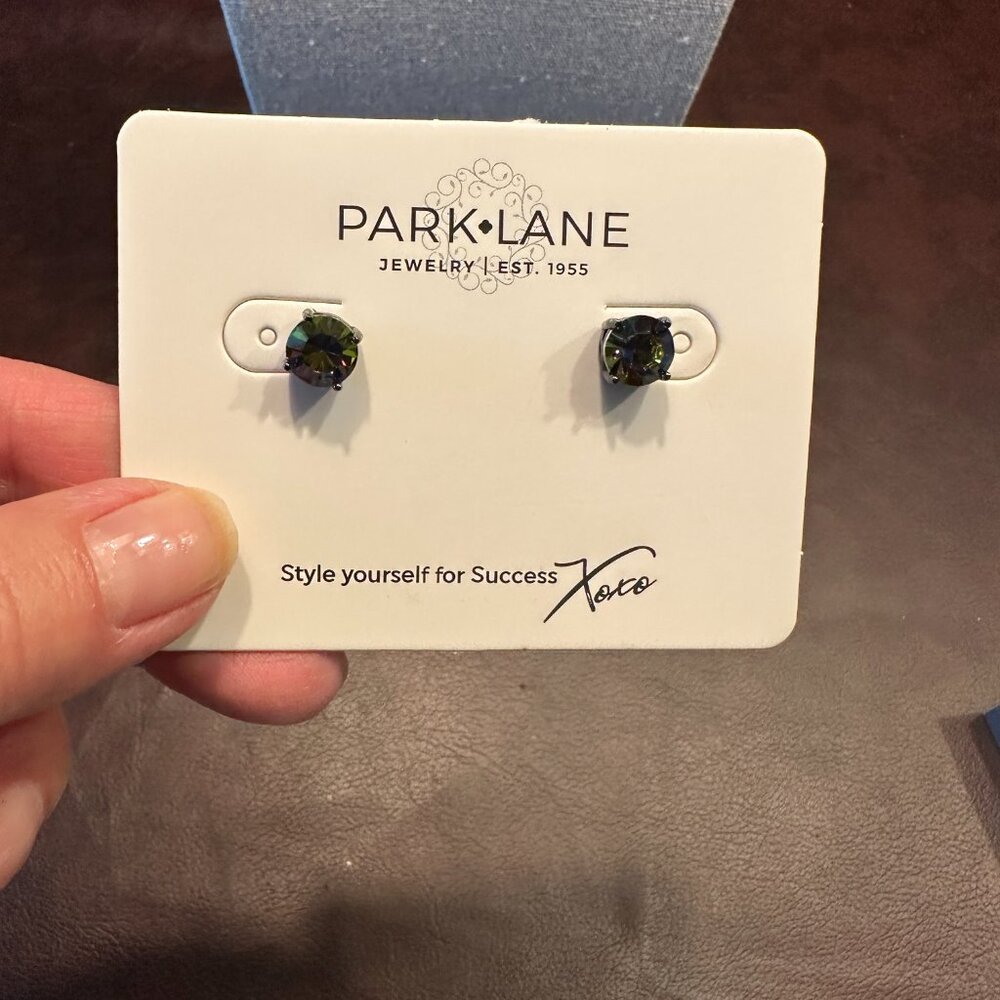 Park Lane Impressions Earrings NEW!  Northern Lights 3 carat cz's green, black
